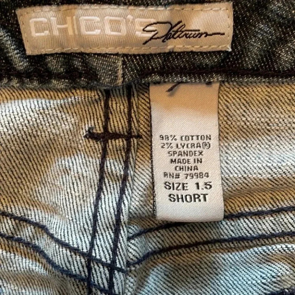 Chico’s Platinum Thalia Jeans 32 x 29 Medium Wash - Picture 7 of 8
